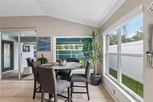 19009 Falcons Pl, Tampa, FL 33647 - Photo 11