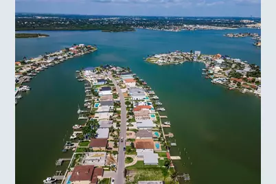 17043 Dolphin Drive, North Redington Beach, FL 33708 - Photo 13