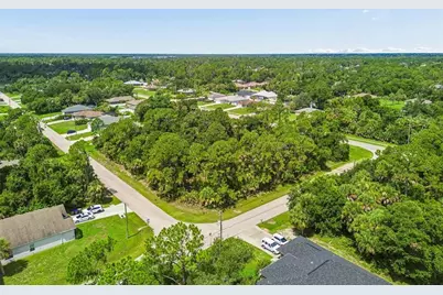 13 S Chamberlain Boulevard, North Port, FL 34286 - Photo 7