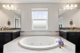 5306 Silver Sun Dr, Apollo Beach, FL 33572 - Photo 51