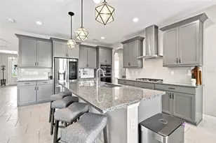 5306 Silver Sun Dr, Apollo Beach, FL 33572 - Photo 11
