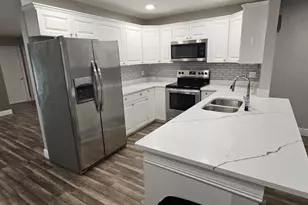 2055 Dodge St, Clearwater, FL 33760 - Photo 13