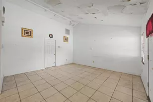 8605 N 12th St, Tampa, FL 33604 - Photo 25