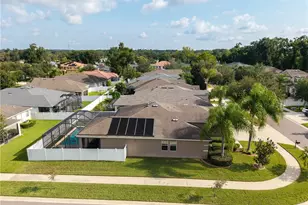 220 Parsons Woods Drive, Seffner, FL 33584 - Photo 9