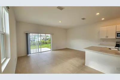 16656 Bergamo Place, Lakewood Ranch, FL 34211 - Photo 13