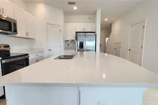 16656 Bergamo Pl, Lakewood Ranch, FL 34211 - Photo 9