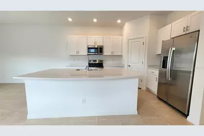 16656 Bergamo Place, Lakewood Ranch, FL 34211 - Photo 11