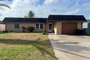 7202 Gulf Highlands Dr, Port Richey, FL 34668 - Photo 1