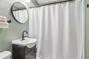 3525 W Paul Ave, Tampa, FL 33611 - Photo 19