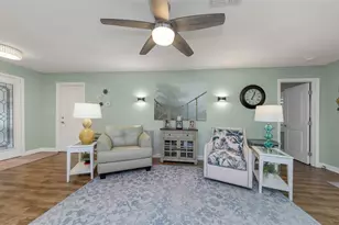 1308 Gillespie Dr, Palm Harbor, FL 34684 - Photo 5