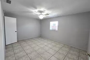 5422 Amy Ln, New Port Richey, FL 34652 - Photo 5