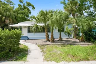 517 41st Ave S, Saint Petersburg, FL 33705 - Photo 1