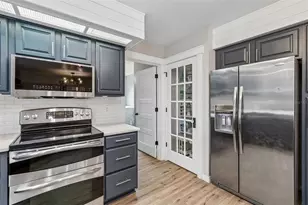 3607 Lithia Ridge Blvd, Valrico, FL 33596 - Photo 13