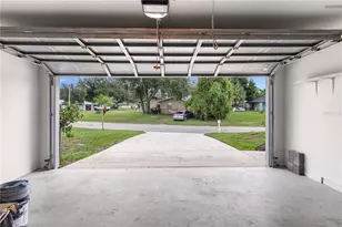 5011 Leon Dr, Palmetto, FL 34221 - Photo 31