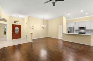 1601 Laughton Pl, Sun City Center, FL 33573 - Photo 7