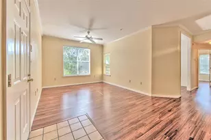 5620 Pinnacle Heights Cir, Tampa, FL 33624 - Photo 3