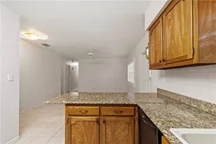 6401 Wingfoot Cir, Tampa, FL 33634 - Photo 17
