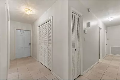 6401 Wingfoot Circle, Tampa, FL 33634 - Photo 25