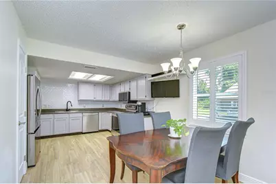 5301 Bradbury Court, Tampa, FL 33624 - Photo 9