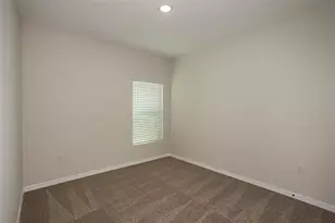 33816 Noble Creek Place, Dade City, FL 33525 - Photo 15