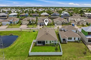 1065 Signet Dr, Apollo Beach, FL 33572 - Photo 41
