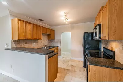 1318 59th Street N, Saint Petersburg, FL 33710 - Photo 7