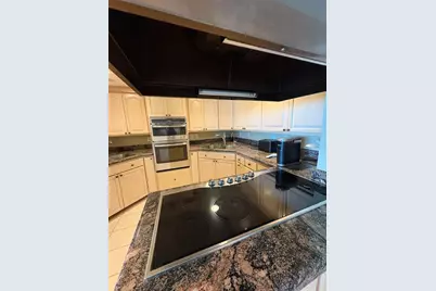 675 S Gulfview Boulevard #PH1, Clearwater Beach, FL 33767 - Photo 23