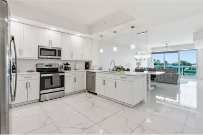 415 Island Way #204, Clearwater, FL 33767 - Photo 5