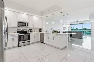 415 Island Way, Clearwater, FL 33767 - Photo 5