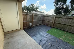 233 Thorntree Pl, Brandon, FL 33510 - Photo 13