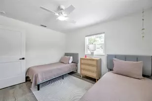 2310 Mary Sue St, Largo, FL 33774 - Photo 25