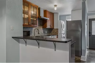 5720 Dalden Drive #5720, Tampa, FL 33617 - Photo 3