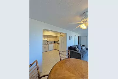 2001 World Parkway Boulevard #7, Clearwater, FL 33763 - Photo 13