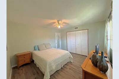 2001 World Parkway Boulevard #7, Clearwater, FL 33763 - Photo 17