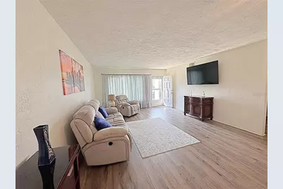2001 World Parkway Boulevard #7, Clearwater, FL 33763 - Photo 5