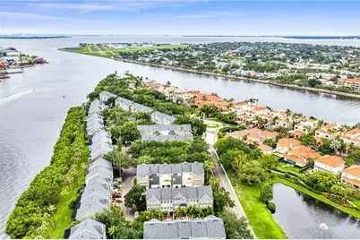 1425 Harbour Walk Road, Tampa, FL 33602 - Photo 35