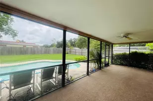 7250 Woodbrook Dr, Tampa, FL 33625 - Photo 29