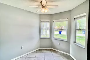 27147 Big Sur Dr, Wesley Chapel, FL 33544 - Photo 9