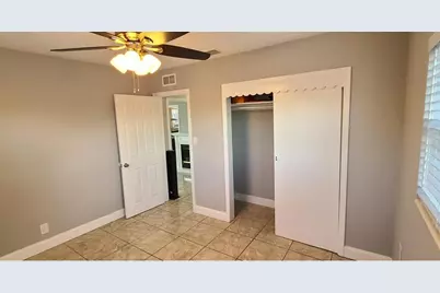 2306 W Saint Joseph Street, Tampa, FL 33607 - Photo 9