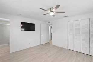251 N Julia Cir, Saint Pete Beach, FL 33706 - Photo 21