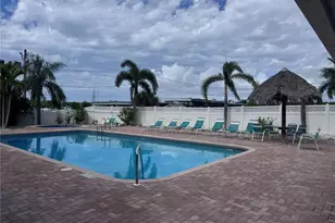 800 Cove Cay Dr, Clearwater, FL 33760 - Photo 29