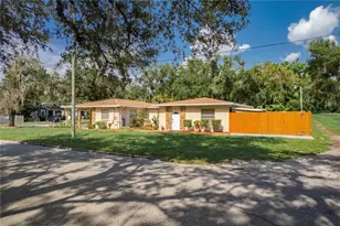 1901 E Paris St, Tampa, FL 33610 - Photo 13