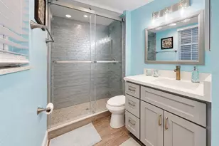 205 Dolphin Point, Clearwater Beach, FL 33767 - Photo 35