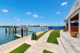 205 Dolphin Point, Clearwater Beach, FL 33767 - Photo 45