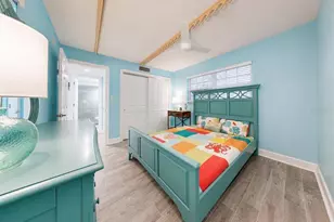 205 Dolphin Point, Clearwater Beach, FL 33767 - Photo 39