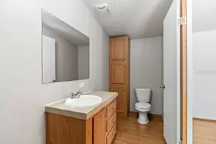 27133 Miller Rd, Dade City, FL 33525 - Photo 17