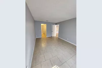 245 Red Maple Place, Brandon, FL 33510 - Photo 9
