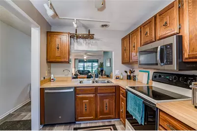 1119 9th Circle SE #1119, Largo, FL 33771 - Photo 17
