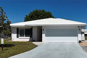 709 Hickory Ln, Bradenton, FL 34208 - Photo 1