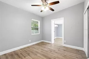 3219 40th St N, Saint Petersburg, FL 33713 - Photo 21